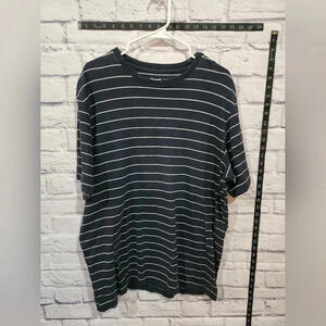 Eddie Bauer crew neck blue and white striped tee Size Large